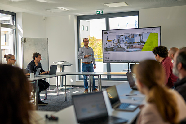 Meeting mit Bildschirmpräsentation